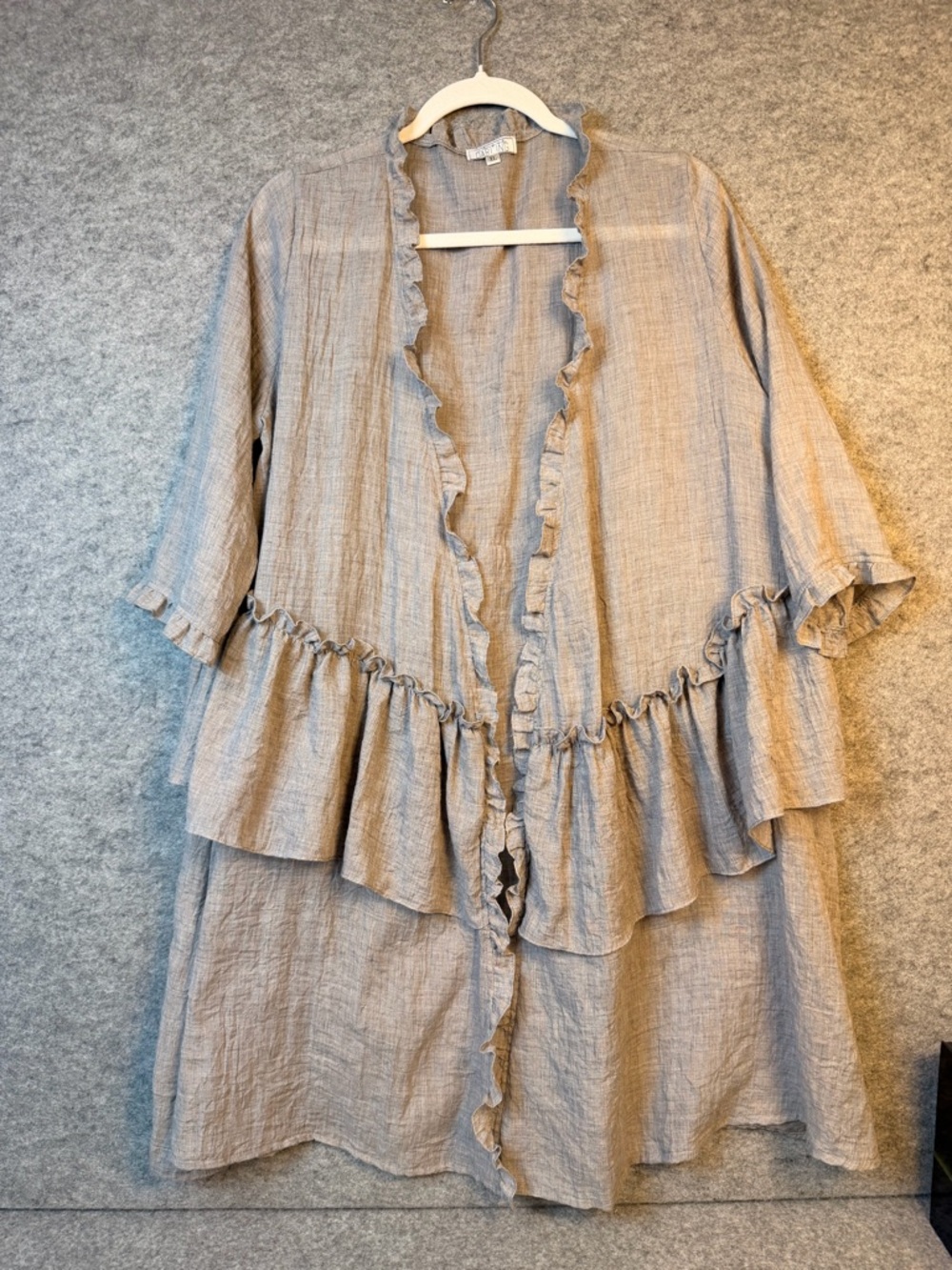 Darling Gray Ruffled Collar Linen-Blend Top